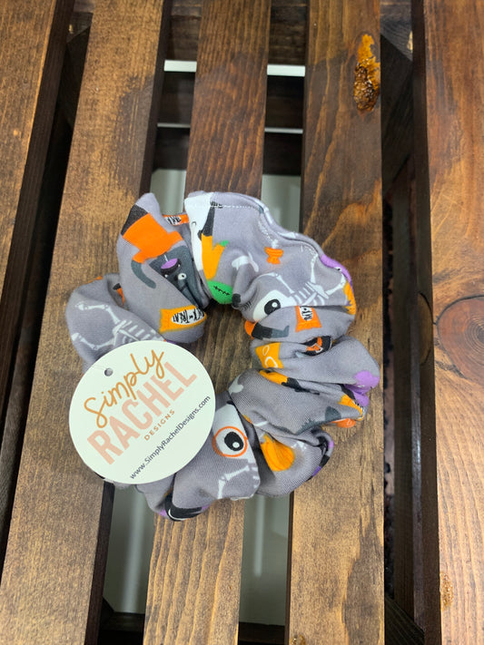 Halloween Friends - Gray